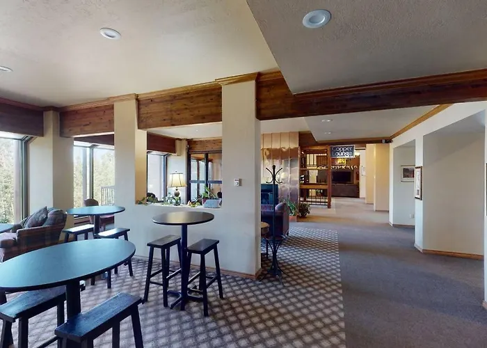Majestic Studio Pool-Spa Ski-In Out Gym, Sauna, Laundry, Bbq