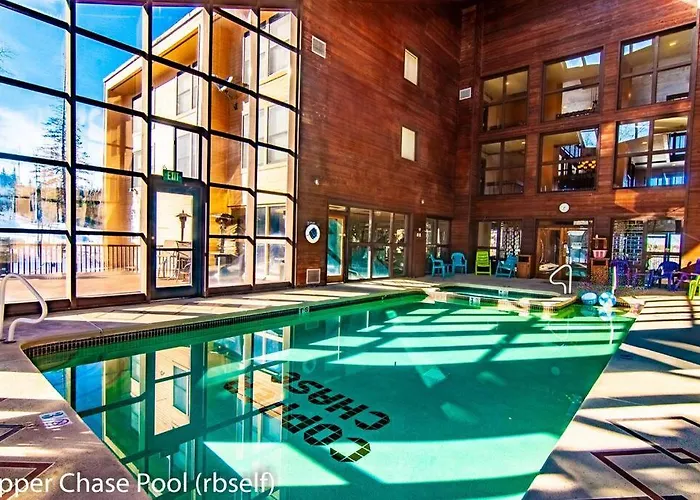 Majestic Studio Pool-Spa Ski-In Out Gym, Sauna, Laundry, Bbq