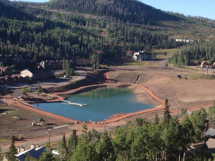 Apartment Majestic Pool-spa Ski-in Out Gym, Sauna, Laundry, Bbq *