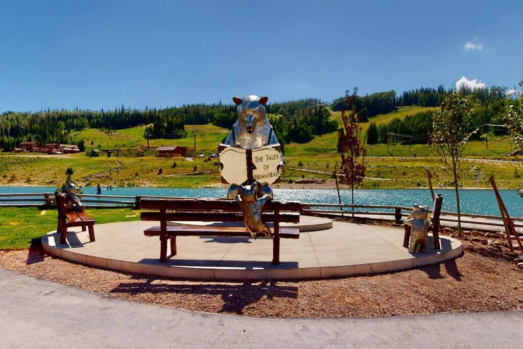 Majestic Pool-spa Ski-in Out Gym, Sauna, Laundry, Bbq * Brian Head